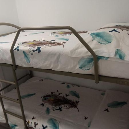 Vora Port Apartment Л'Ампола Екстериор снимка