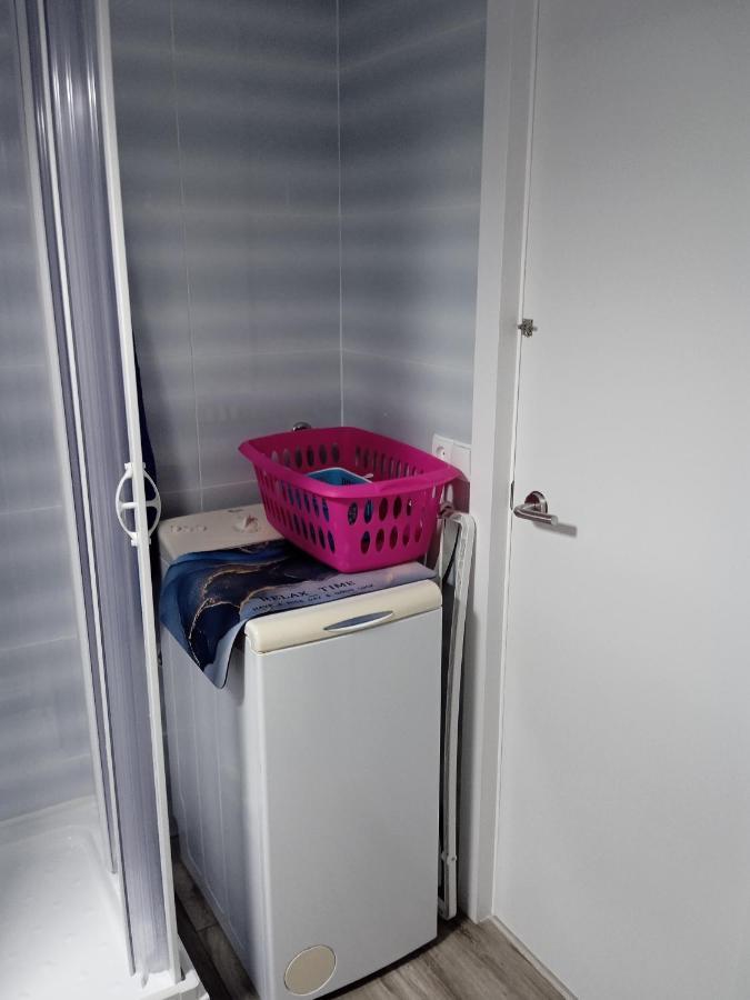 Vora Port Apartment Л'Ампола Екстериор снимка