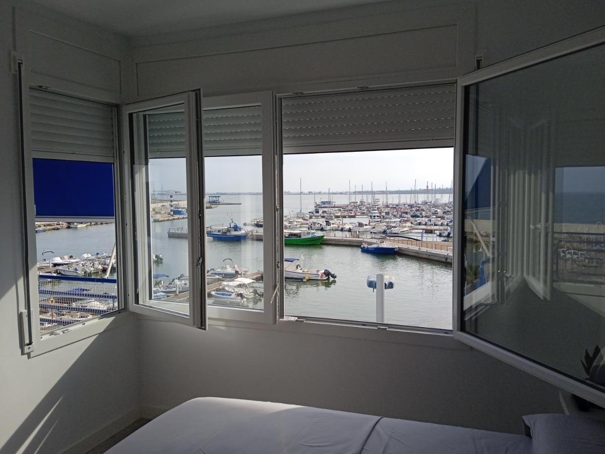 Vora Port Apartment Л'Ампола Екстериор снимка
