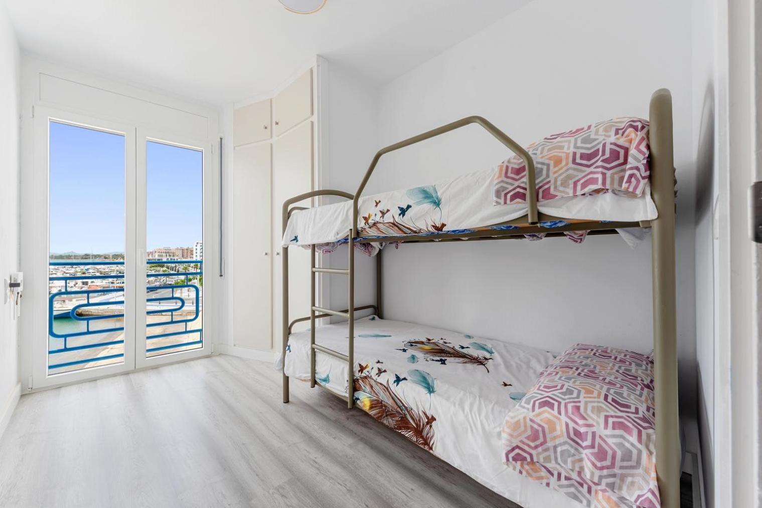 Vora Port Apartment Л'Ампола Екстериор снимка