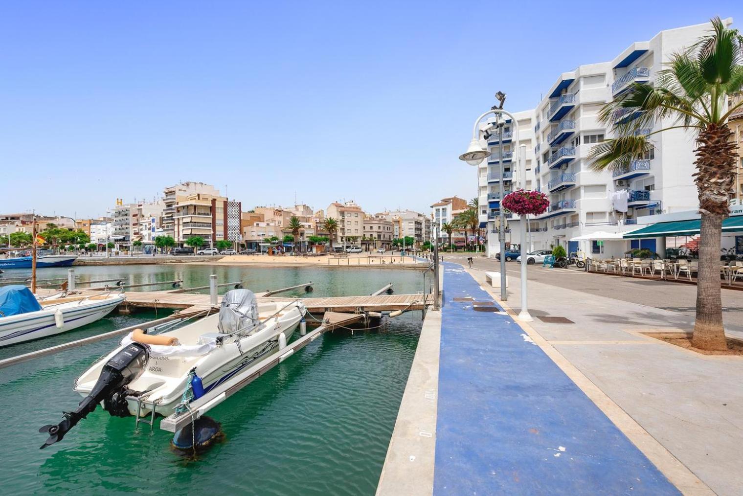 Vora Port Apartment Л'Ампола Екстериор снимка